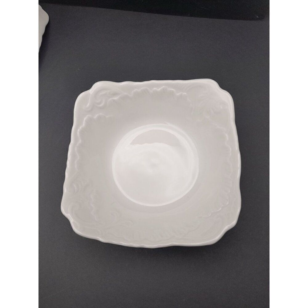 VTG C Mielow Poland Embossed Bowls White Porcelain Small Fruit Dipping Set of 4 - Picture 3 of 7